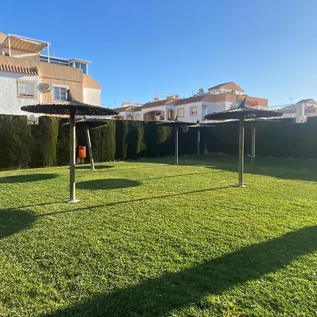 With Pool And Roof Terrace Limonar *
