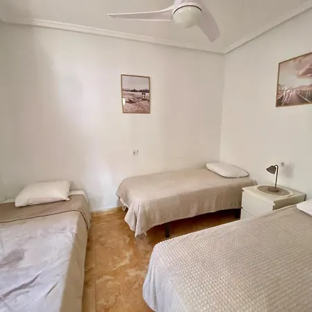 2 Bed With Pool And Roof Terrace Limonar